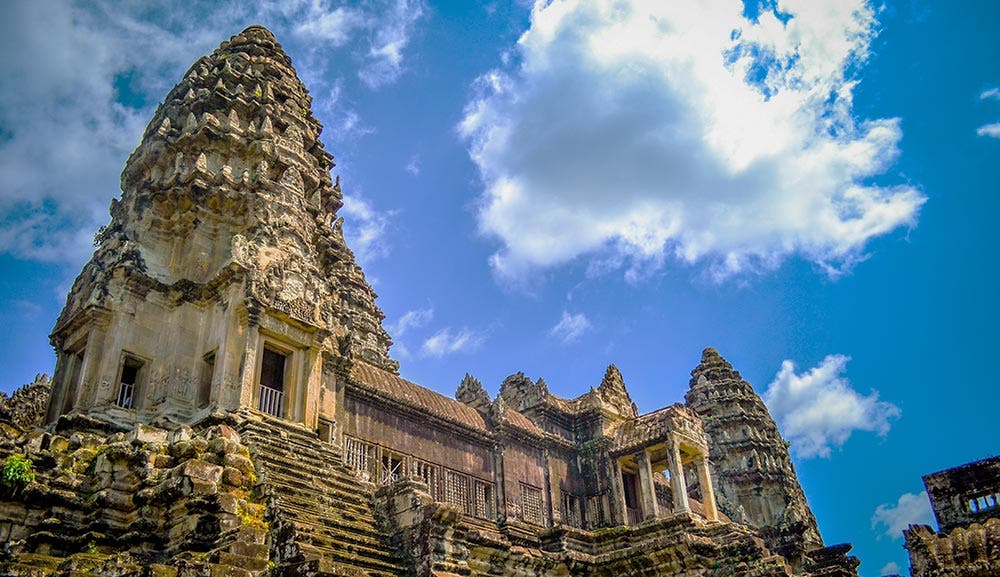 カンボジアのマーケティング｜地域性と言語・利用SNSから考察する